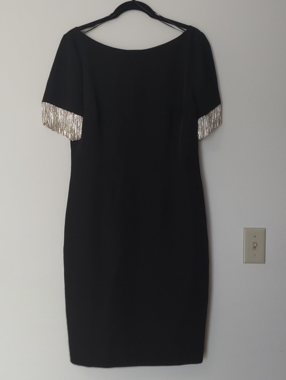 NWT Trina Turk Hinoki Black Sheath Dress with Fringe Sleeve Detail Size 12 - Picture 3 of 7